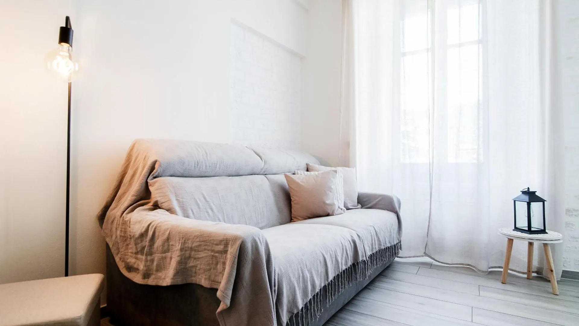 S&O Apartment - By Myhomeincomo