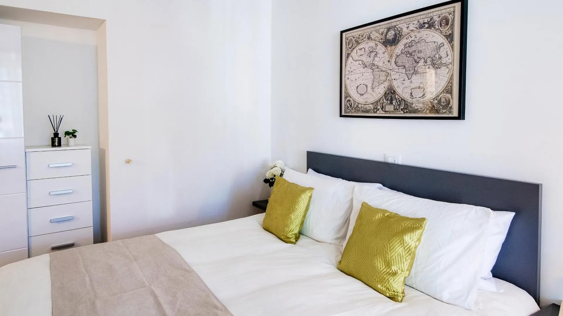 S&O Apartment - By Myhomeincomo